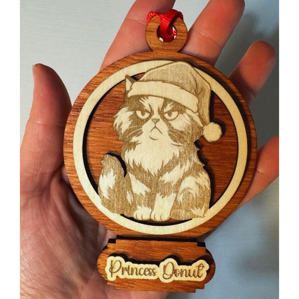 Handmade laser engraved Princess Donut ornament - Dungeon Crawler Carl Christmas decor